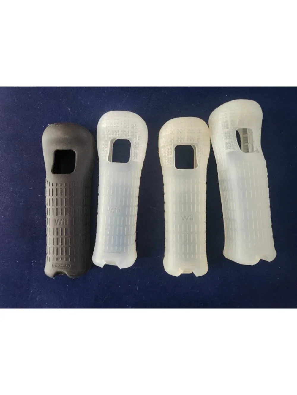 4- Nintendo Wii Controller Silicone Protective Sleeves Skins